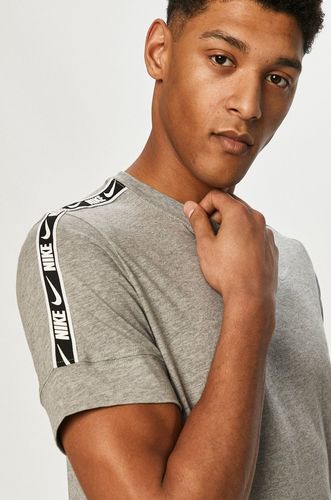 Nike Sportswear - T-shirt 89.99PLN