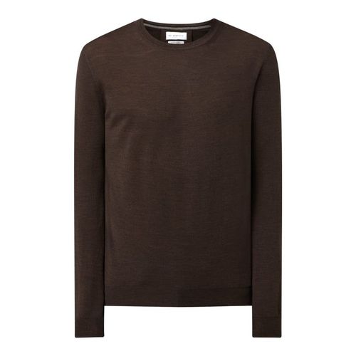 Sweter z żywej wełny model ‘Cedric’ 429.00PLN