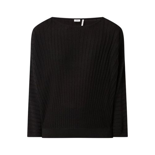 Sweter z rękawami nietoperzami 279.99PLN
