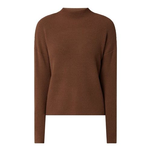 Sweter ze stójką model ‘Claire’ 179.99PLN