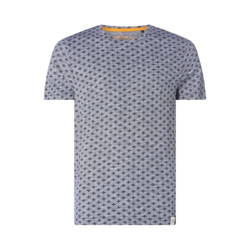 T-shirt z ornamentalnym wzorem model ‘Runa’ 49.99PLN