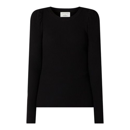 Sweter z drobną prążkowaną fakturą model ‘Cabello’ — Neo Noir x P&C* — wyłącznie w naszej ofercie 249.99PLN