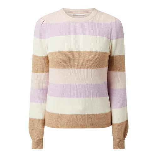 Sweter ze wzorem w paski model ‘Katia’ 99.99PLN