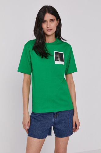 Lacoste T-shirt x Polaroid 189.99PLN