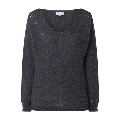 Sweter z miękkiego materiału model ‘Pull Precieux’ 379.00PLN